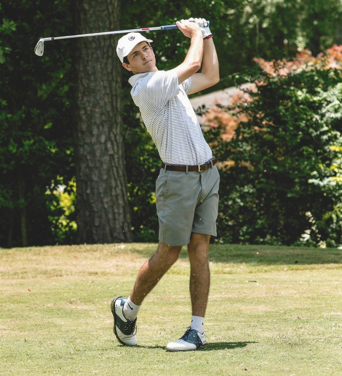 WillBrewer6's tweet photo. Lipscomb Men’s Golf - Proud and excited to welcome the 2019 class to Lipscomb! These guys want it ...they want to compete at the highest level! #beLieve @FordGoldasich @gregorMckenzie @AJacksGreen https://t.co/kYQEg201qX
