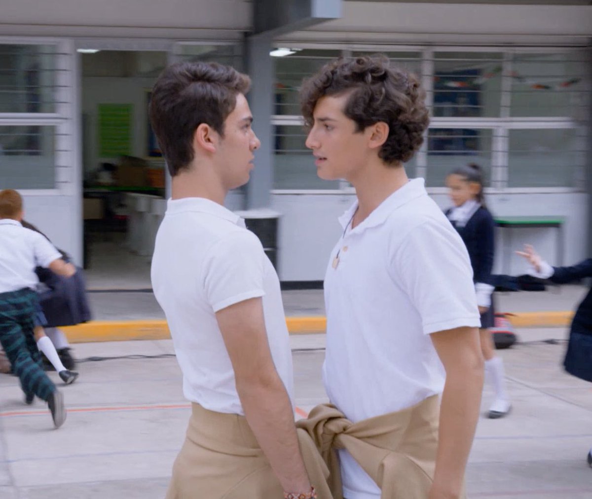 MiMaridoFamOf's tweet photo. ¡Que momentazo! Es oficial Temo y Aris ya son novios 🤭🥳👏🏻  #MMTF2 https://t.co/7Gvr7V0qRo #Aristemo #TodosSomosAristemo https://t.co/g9IHOTIIRM