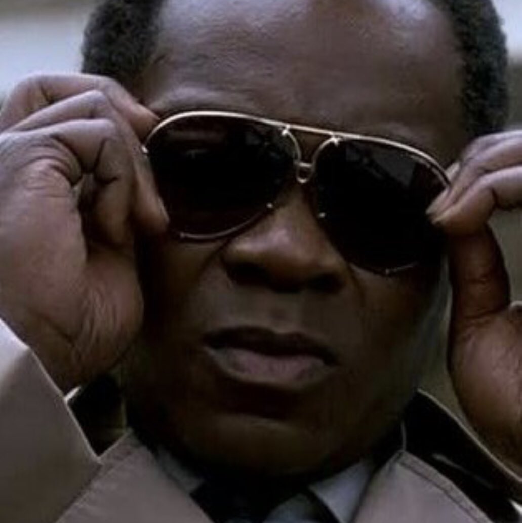 Happy birthday, Yaphet Kotto, aka Agent Foster Grant. 