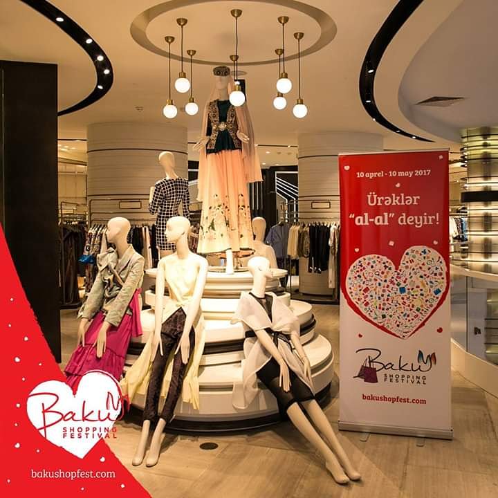 bakushopfest's tweet photo. 🇬🇧Baku Shopping Festival is a season of unbelievable discounts, interesting show-programs and attractive deals and campaigns!

#goshoppingbaku #bsf2018 #bakushoppingfestival #bakushopfest #bakushopfest2018 #baku #azerbaijan #shopping #travel #fun #discounts #taxfree https://t.co/BMelbkrD9P