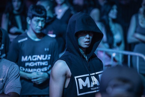 Koari_korea's tweet photo. [NEWS] パク・ソジュンが格闘技チャンピオンに!映画「使者」、世界18ヵ国へ配給 https://t.co/jveCQwTbOn #パク・ソジュン #パクソジュン #parkseojun #박서준 #ウ・ドファン #ウドファン #WooDoHwan #우도환 #使者 #TheDivineFury #사자 #韓国映画 https://t.co/0HnZT5fcLe