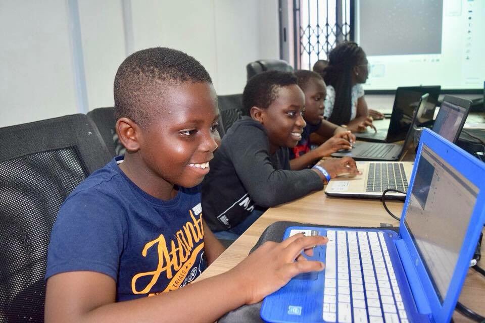 netguardgroup's tweet photo. Throwback coding session for kids and teens #throwbackthursday #coding #technology #netguardgroup #softwareengineering https://t.co/y5ZIQ05RJi