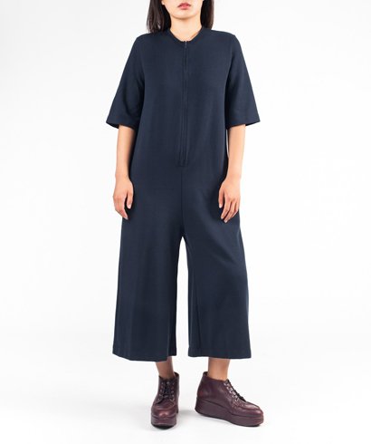 seriebe_shop's tweet photo. #maideralzaga es una de nuestras diseñadoras vascas de #Usurbil, sus colecciones se componen de prendas muy cómodas y urbanas.

Mono Oversize Ramona -> https://t.co/gHrqt9GuLb

#mujeresreales⠀⠀⠀⠀⠀⠀⠀⠀⠀
#modavasca⠀⠀⠀⠀⠀⠀⠀⠀⠀
#slowfashion https://t.co/y9FOj8Eo5k