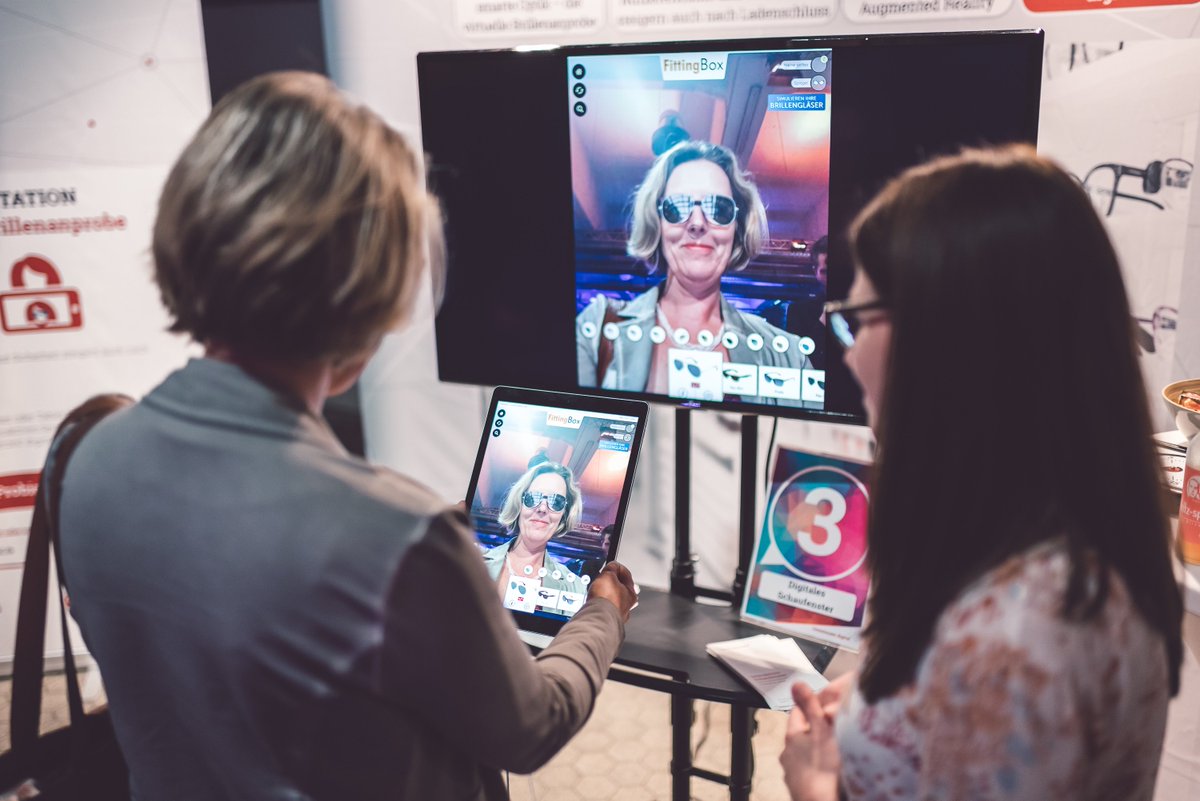 DigitalZBerlin's tweet photo. Über 500 Gäste aus #Politik, #Wirtschaft und #Wissenschaft: Das Interesse an unserer #Gamification Veranstaltung am 7. November im Vollgutlager Berlin war überwältigend. Die #Highlights findet ihr hier: https://t.co/IIeforAgjd #Mittelstand #Digitalisierung #SpielstDuSchon https://t.co/W4oj75Q84d