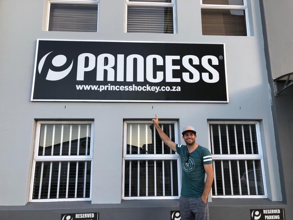 AustinSmith5's tweet photo. Good first stop this morning, @PRINCESS_Hockey headquarters in South Africa. Proud to be a part of this awesome team! #PrincessFamily https://t.co/h3NF04VnAP