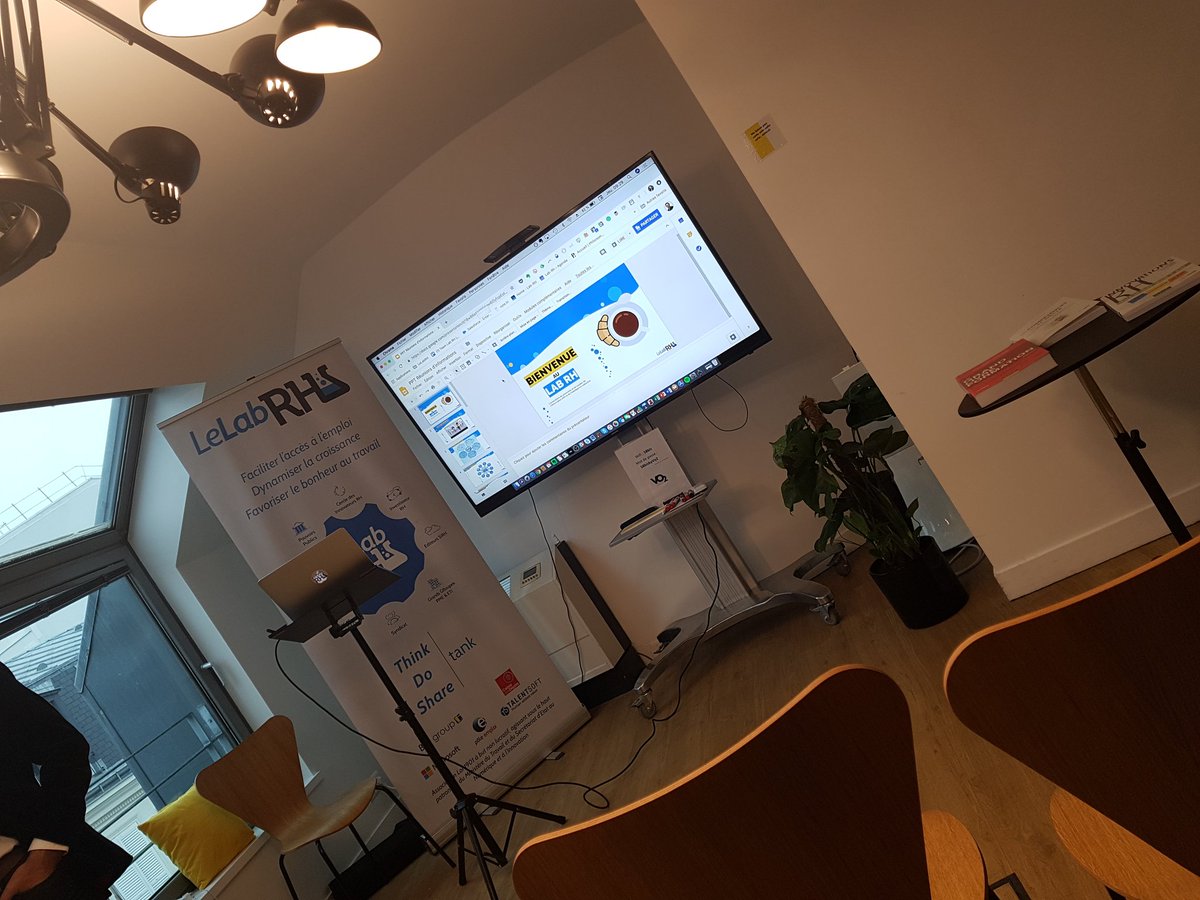 my_talents's tweet photo. En direct a Paris du @LeLabRH! Reunion de presentation #startuprh #innovationrh https://t.co/DaBBLt0oHM