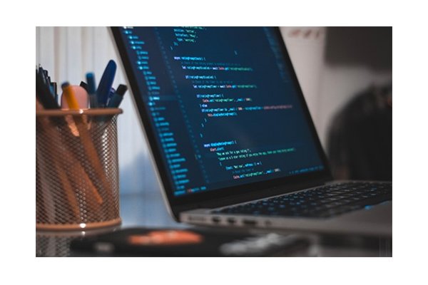 culture-rp.com/2018/11/13/gen…
L’utilisation de bots : logiciels opérant de manière autonome et automatique dans le journalisme est en augmentation. Bien que cette pratique comporte des avantages, nous préférons l’authenticité de la relation que nous portons avec chaque journaliste