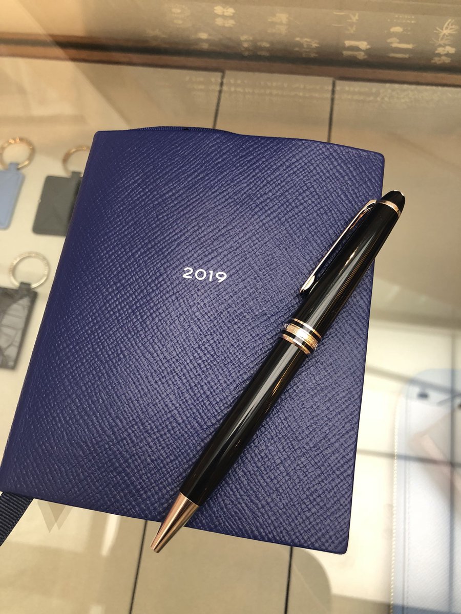 手帳かったよ、スマイソンだよ。
