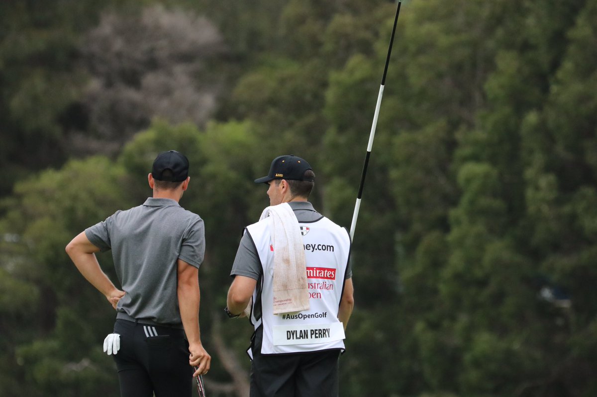 In only his second event as a professional, <a href="/dylanperrygolf/">Dylan Perry</a> is tracking nicely with a birdie on 10 to move to 1-under. #AusOpenGolf