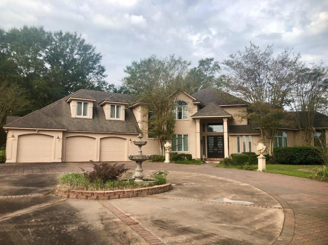 BoltonRealtyLA's tweet photo. Check out our newest listing in #Robeline! Tell us what you think!  #realestate https://t.co/UgpC8gQuyQ https://t.co/E8sXbW5UdC