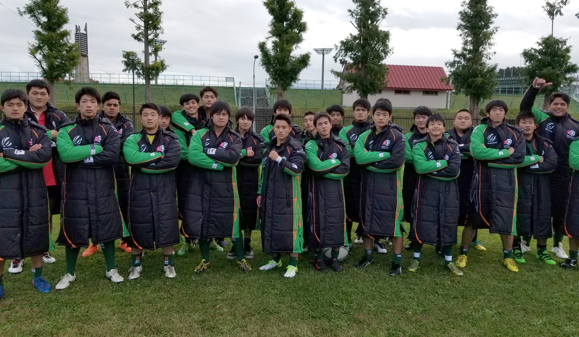 青森山田サッカーベンチコート