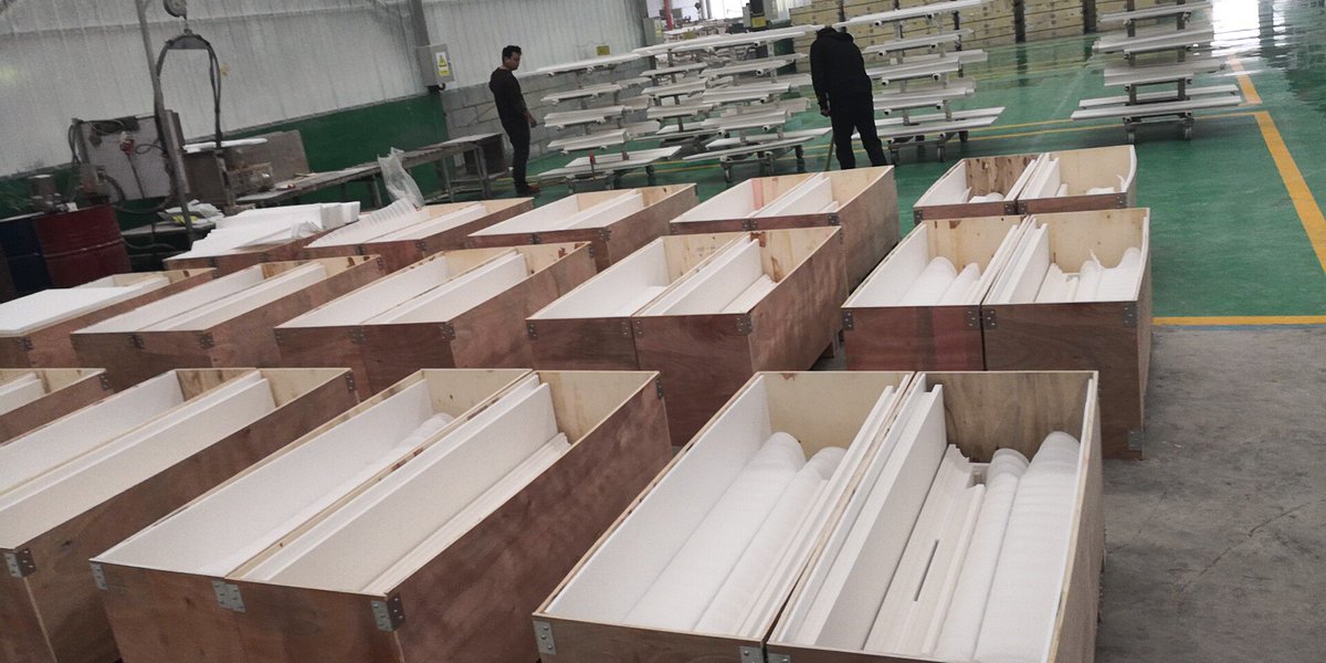 JohnnyFan18's tweet image. The 2019 Moscow international Fireplace exhibition, Tianjin Sky Stone Fireplace Co., Ltd. Booth#：k18-3