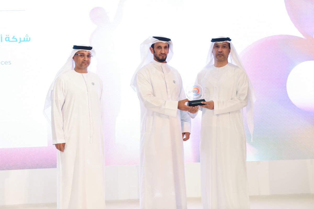 adphc_ae's tweet photo. Awarding the strategic partners within the Safety in Heat programme
Abu Dhabi General Services Company - Musanda @musanada_ad #oshad_events #oshad #iam_oshad #safety4all #in_abudhabi #yearofzayed https://t.co/vwkZMSDAAR