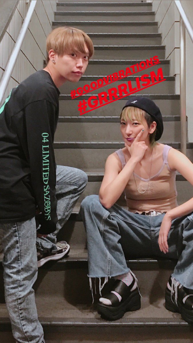 Akkogorilla あっこゴリラ Good Vibrationsは ラップは私でサビがgen じゃなくて 敢えて間奏あけから大サビまでの間32小節を Genに丸投げしてみました アウトロはrecの日にその場で一緒に作りました ジャンルをラフに超えてくれたgenの才能と