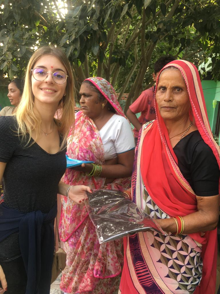 Bimtech_fndtn's tweet photo. An interacting village visit to Neemka was arranged by us, where exchange students from @BIMTECHNoida were hosted by our Chirayya.
@mkpandey67 @RishiKrTiwari @SaloniSinha29 @directorBIMTECH 
#prosocial #werisebyliftingothers #socialresponsibilty https://t.co/VjFpLRJRVO