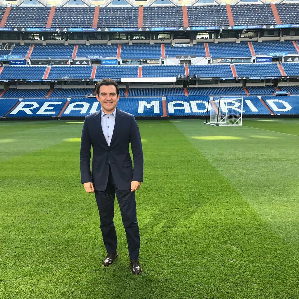 dlptlv's tweet photo. Luis Pérez se capacitó para ser DT en el Real Madrid y hoy dirige en España, aunque sueña con volver a Rayados. 👀

Chequen sus declaraciones 👉 https://t.co/4rVURpoJUF https://t.co/iZ32ocTb3C