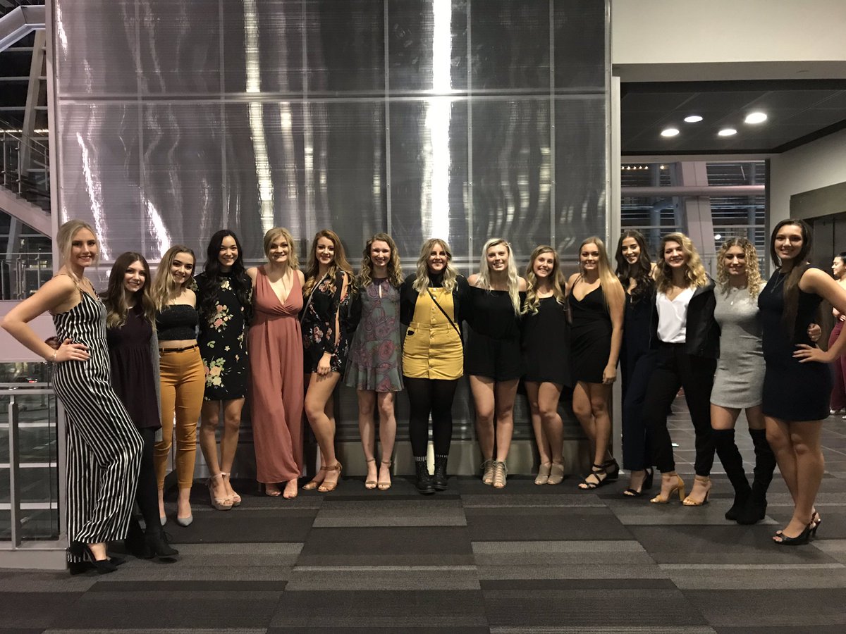 Lane CC Titan VB tweet media