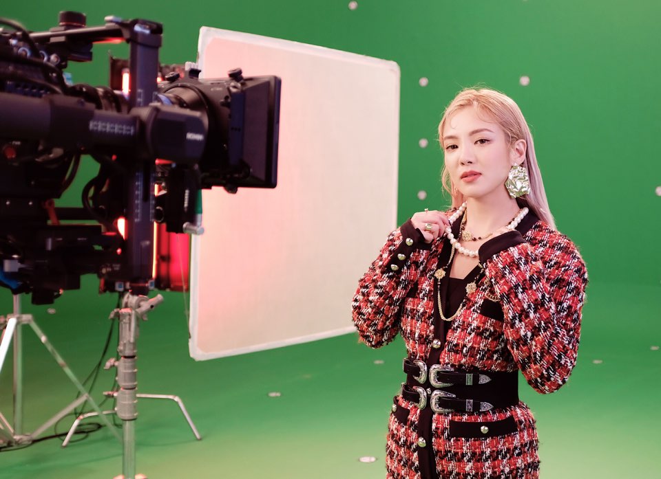 Hyoyeon tweet media