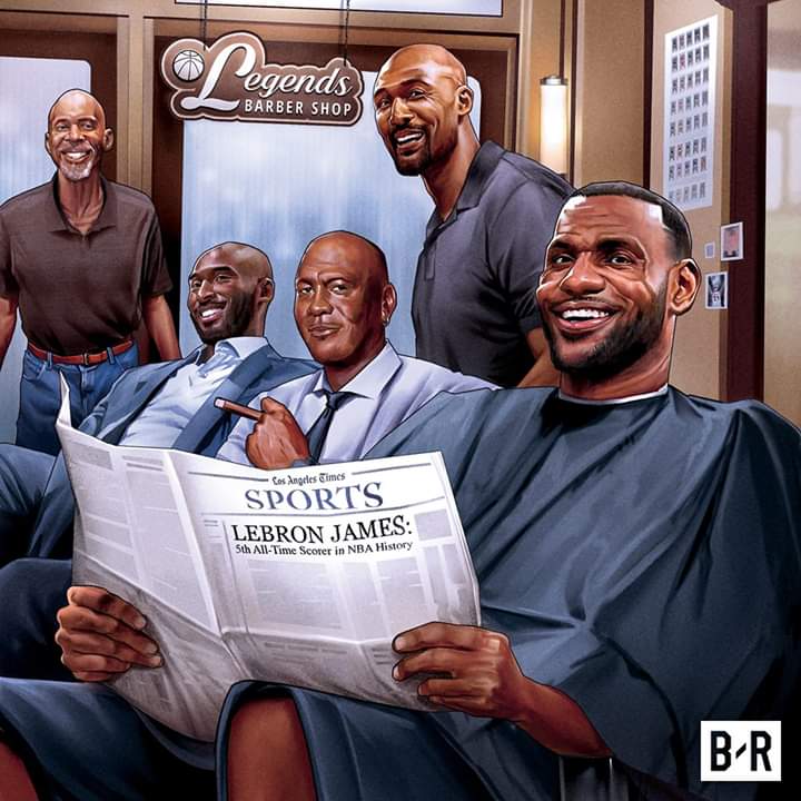 MacabulosTrisha's tweet photo. @Lakers @KingJames Congrats The King 👑 @KingJames https://t.co/TDk5M4p3XR