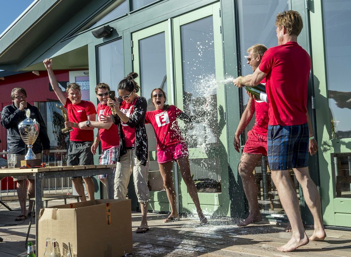 De epic aftermovie van Webpower Strandvolleybal 2015, zal het event in 2019 weer plaatsvinden? Ik onderzoek de mogelijkheden😁 #strandvolley2019 vimeo.com/130154164