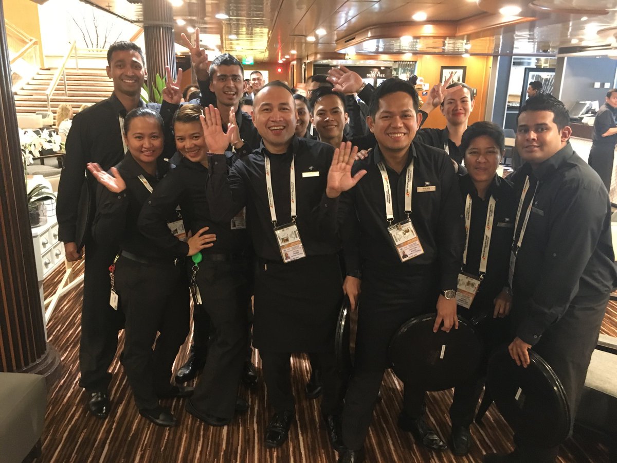 Our wonderful ⁦<a href="/POCruises/">P&O Cruises AU</a>⁩ Pacific Jewel restaurant and bar team is heading over to lend our wonderful Pacific Explorer team a hand with tonight’s opening cocktail party for #APEC2018.