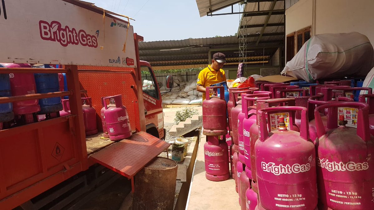 URIPPLASINDO's tweet photo. #Konversi#Brightgas#Ternak#Ayam#Pemalang#Elpiji#thinkpink https://t.co/2isEHwMXK7
