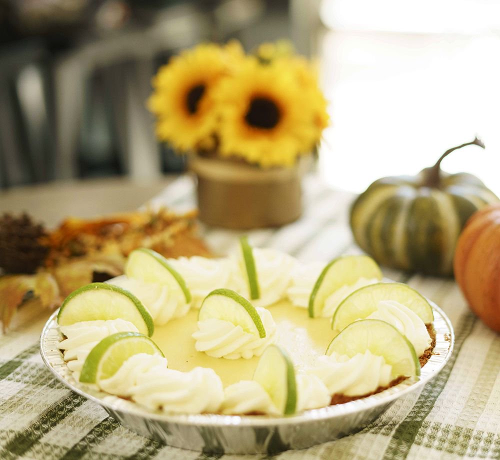 thepiebarla's tweet photo. Have you ordered your #ThanksgivingPie yet? #ThePieBar is taking orders. Be sure to place it before November 15th. #YouWannaPIEceOfMe https://t.co/4C2ukdB9oU
