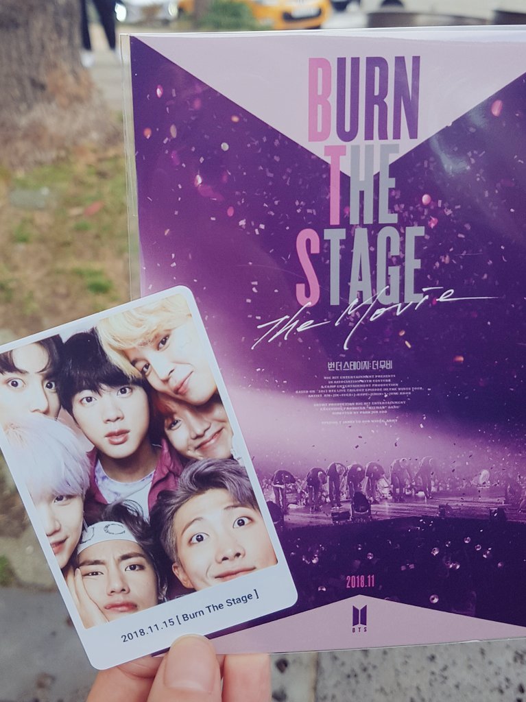 2myunZ__'s tweet photo. 번더스 더 무비
별점 ⭐⭐⭐⭐⭐⭐⭐
주연배우들이 잘생기고 본인 역을 정말 잘 소화하셨고 촬영지들이 정말 글로벌 버라이어티했고, 감동적이고 적절히 유머까지 섞인 스토리가 정말 좋았습니다~ 영상 이쁜 건 말할 것두 없구요~ 그리고 사운드트랙이 정말 너무  좋아요^^ 전곡이 오져버리네요~ https://t.co/DMFvyeYMkt