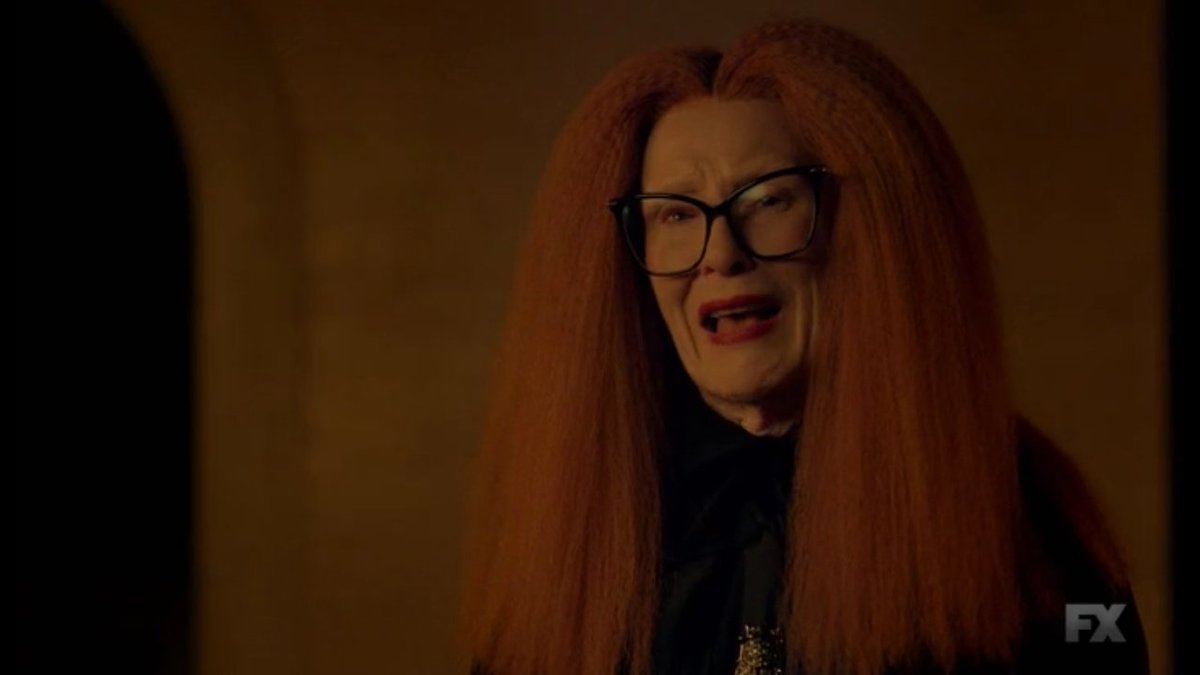 crucifiedllove's tweet photo. This is one of the most memorable moments in the entire American Horror Story.

#AHSApocalypse https://t.co/RrxDX7FjFP