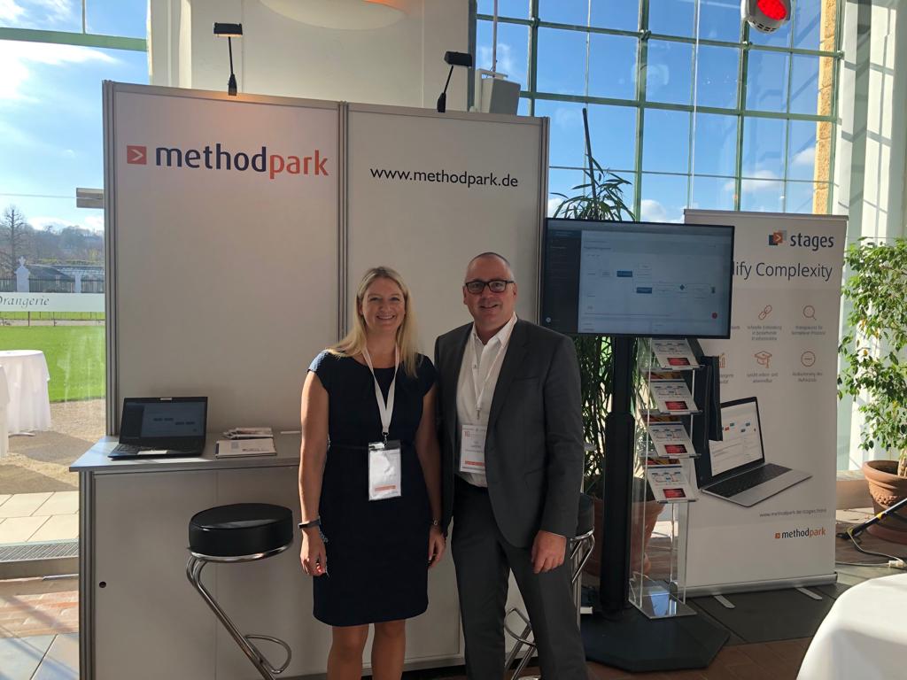 ULSolutionsSIS's tweet photo. Großartiger Ort, um über Prozesse zu sprechen! @ClaudiaS222 & @ilc70 waren für uns beim Prozessmanagement Summit in der #Orangerie #Schoenbrunn, Wien. #PzMSummit #mp_rocks https://t.co/8wBGkGTPKO
