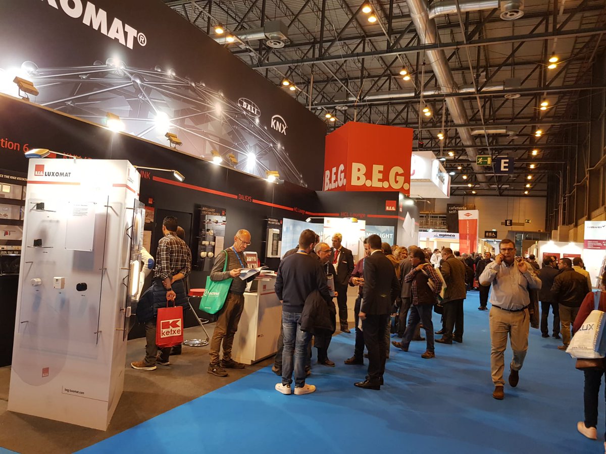 beghispania's tweet photo. #DALILINK la solución más eficiente y competitiva para realizar un intuitivo control de escenas en instalaciones de iluminación #DALI. Acércate a conocerla al stand 6E01 de @beghispania en el pabellón 6 de @Matelec_  2018. https://t.co/wgrU2noBbz