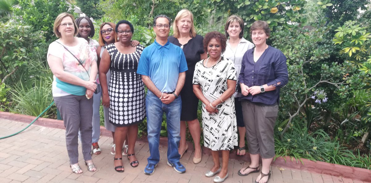 africateengeeks's tweet image. Productive 4 days with the brilliant team plotting to make #coding accessible to every learner in the country. @PranayDevchand @LindiweEM #Frameworkdevelopment #4IR