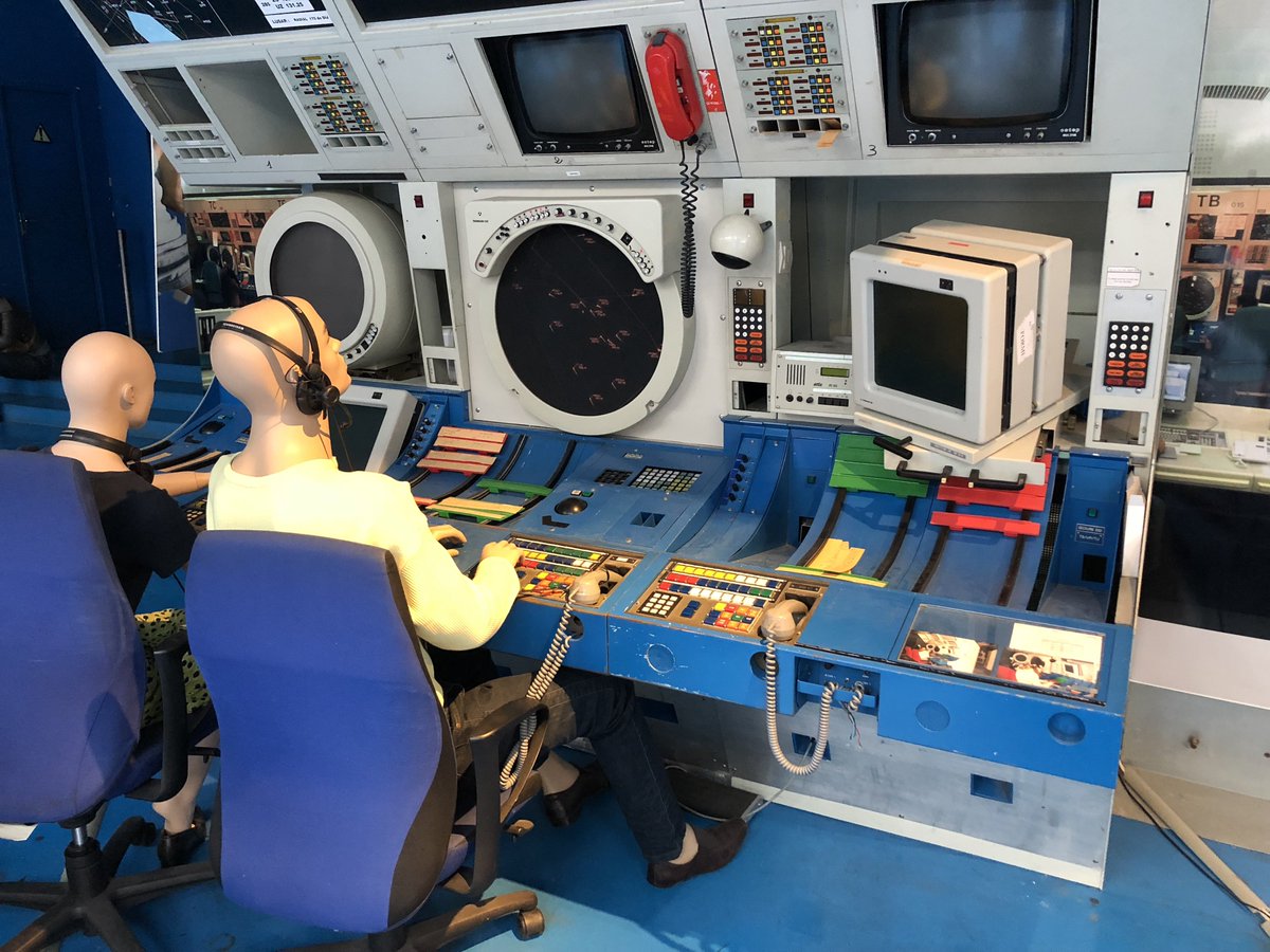 SNCTA's tweet photo. Nous travaillons dans un musée : nos #outils souffrent d'#obsolescence, la #modernisation n'arrive pas :
#EEE est en service sous Cautra, lui-même dépassé,
les plannings #4Flight et #SYSAT sont sans cesse repoussés.
Plus d'info : https://t.co/vf1CHfyIFg
#ElectionsPro #456décembre https://t.co/CumKfTkzdI