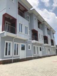 For Sale
Brand new 4 bedroom terrace house within Atlantic View Estate, Igbo-efon, by Chevron round about, Lekki-Epe expressway. 
Price: N40 million
Please call 08064172412 for inspection and further details.  
@househuntersng , @estaterealtor_
@ntarealestates