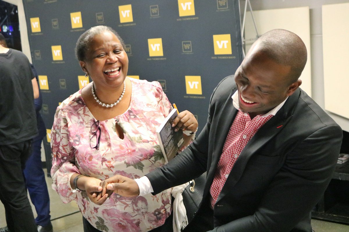 VusiThembekwayo's tweet photo. #throwbackvibe #LiveAt1064 #GlobalTour in South Africa last month ๐ฟ๐ฆ.
Second last leg of the tour continues, I'm at Namibia today ๐ณ๐ฆ https://t.co/WFJxqv9Q0M