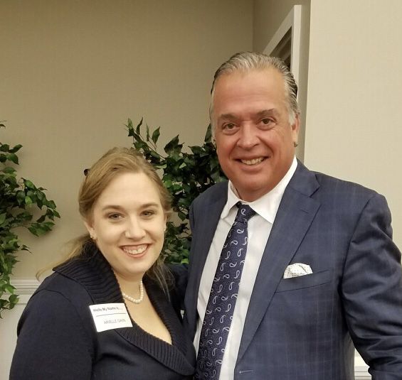 WeddedPerfect's tweet image. We got to meet with Cameron Mitchell of @CMRColumbus and @cmpe_columbus and hear him talk about his awesome success! Thanks to @TheAPlayerBook for inviting us to this awesome networking event. #columbusweddingplanners #centralohioweddings #weddedperfection