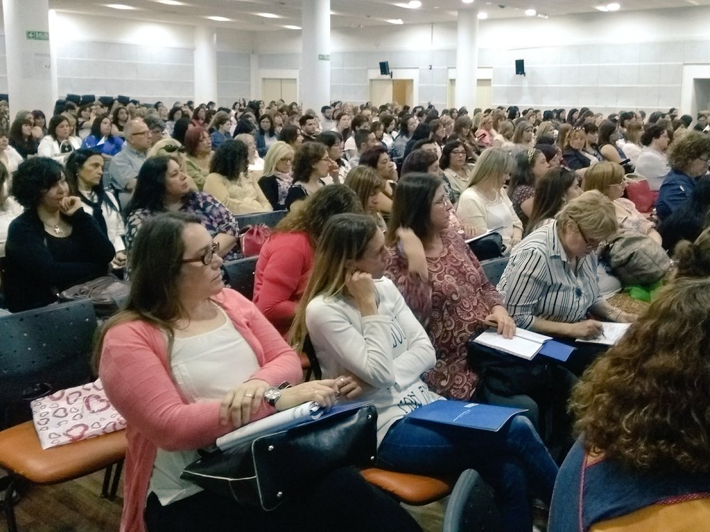 maclopezmorillo's tweet photo. AHORA| Jornada de Fortalecimiento de la ESI para el Nivel Primario - PBA
@sjfraga13 @gzinny https://t.co/94BJffz1E0