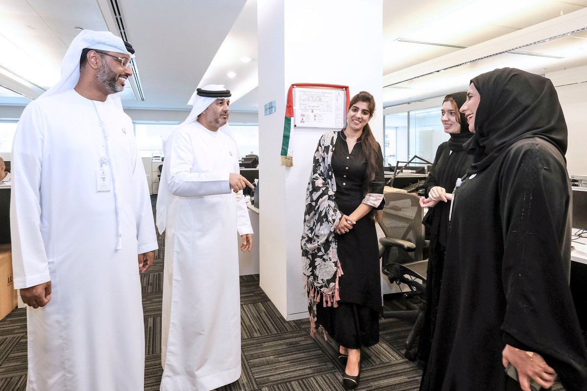 AbuDhabiDMT's tweet photo. In celebration of the Tolerance Week, #ad_dpm executives directors visited the different sectors and expressed their pride of the richness and diversity that we have in #ad_dpm . #ToleranceWeek #ad_dpm https://t.co/qkyM0y2JzO