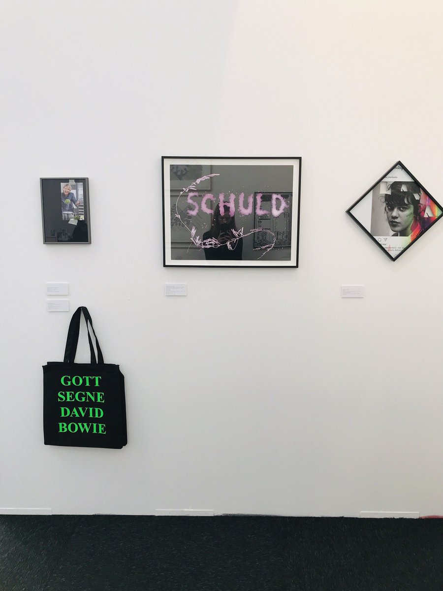 Der @KunstvereinBonn ist vom 15.-18. November auf der Art Düsseldorf mit Jahresgaben von #christopherwilliams #lesleyvance #jamesrichards #studioforpropositionalcinema #richarddeacob #davidnoonan #jeremydeller