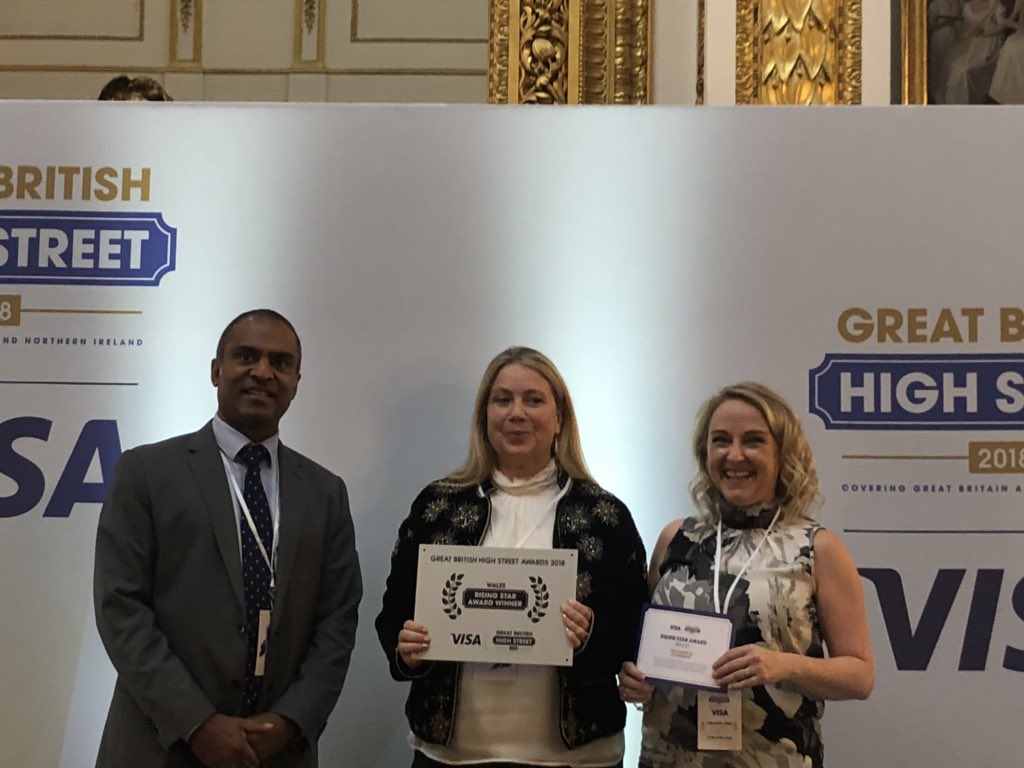 BREAKING:

Rising Star Winners ⭐️: Burnley Rd, Todmorden (Eng), Bow St, Lisburn (NI), High St, Newport-on/Tay (Scot), High Street, Cowbridge (Wales). Congrats to all!

<a href="/RevoLatest/">Revo</a> <a href="/TheGBHighSt/">The GB High St</a> #myhighstreet #retailproperty