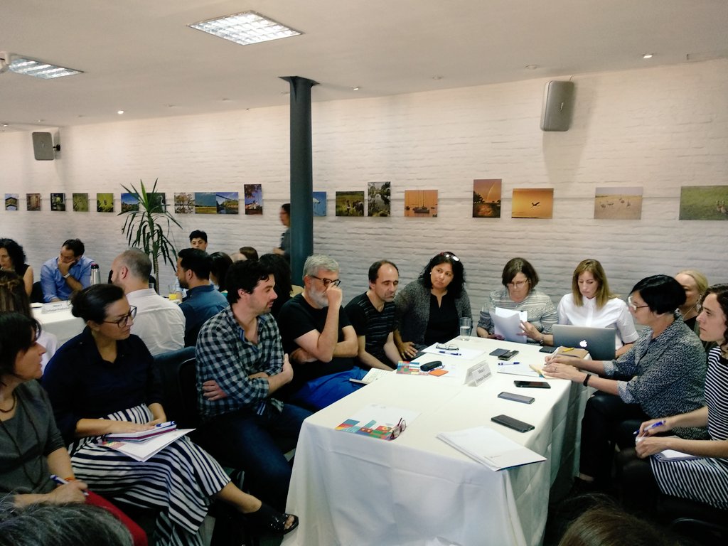 CDU_uruguay's tweet photo. Representantes de instituciones académicas trabajarán sobre la transversalidad del #diseño y su inclusión en los diferentes niveles educativos. #educacion #EPPyD2018 https://t.co/6L1XG9vK5s