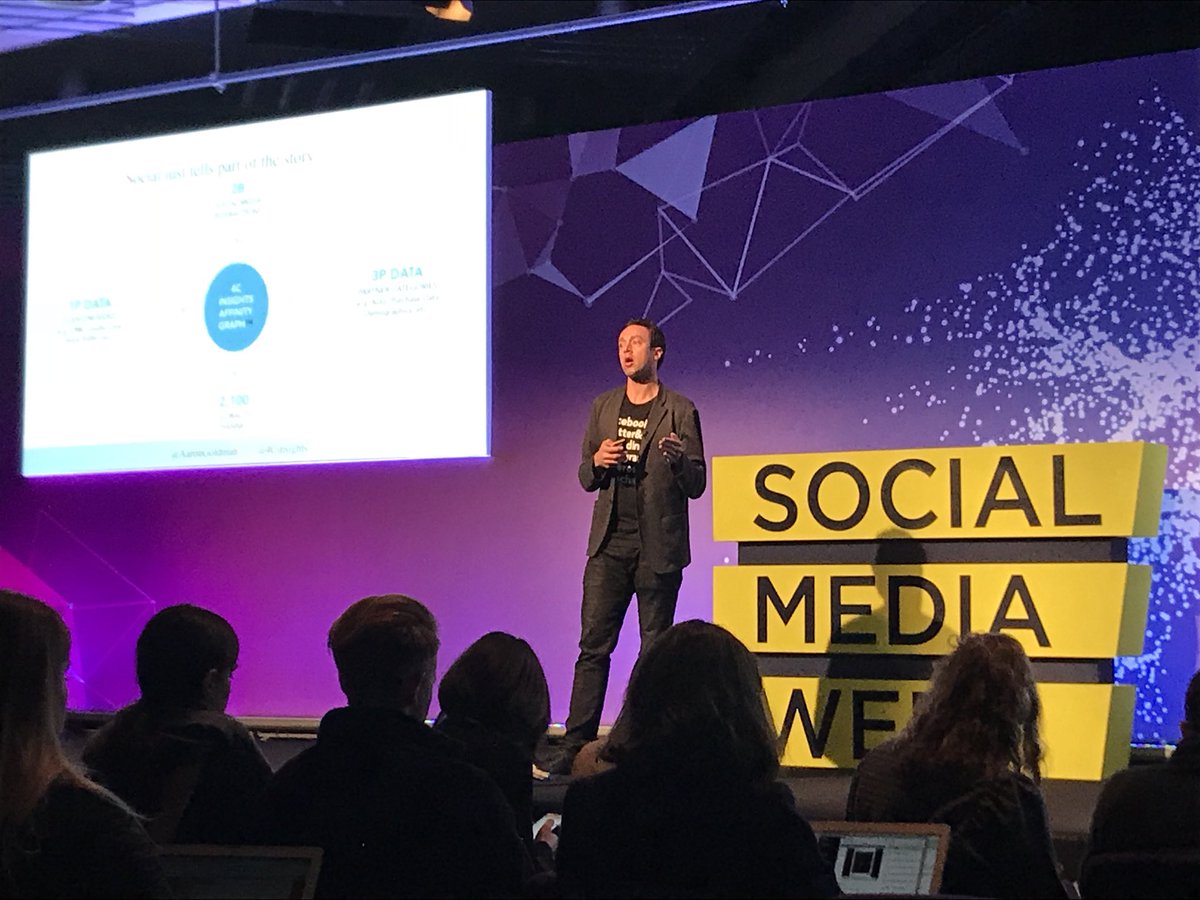 The entertaining <a href="/AaronGoldman/">Aaron Goldman</a> of <a href="/4Cinsights/">Mediaocean (Formerly 4C)</a> engaged his audience at #SMWLDN superbly! Great talk, definitely going to check out 4C.