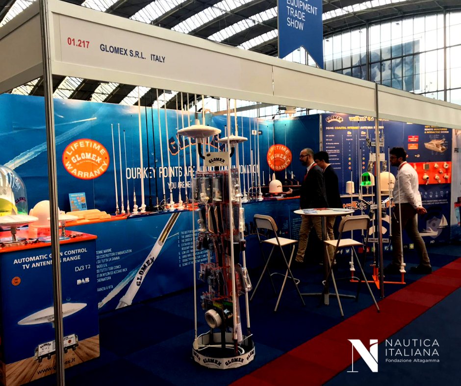 NauticaItaPress's tweet photo. Da oltre 30 anni leader nella produzione di antenne marine, il Socio @GlomexMarine è al @metstrade con prodotti di qualità in grado di connettere i diportisti nelle telecomunicazioni marittime.
#nauticaitaliana #member #glomex #metstrade #metstrade2018 #metstradeshow https://t.co/OsnKAkil8d