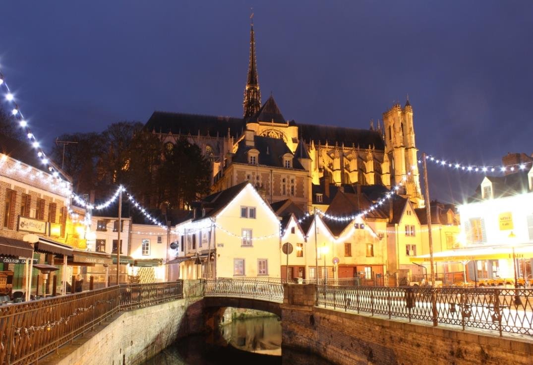 l2torcy's tweet photo. La #dépense des #touristes français 2 fois plus importante dans les villes « moyennes » que dans les « grandes » villes => Et pour vous, quelles pistes de développement ? #markterr => CF études @Min_Territoires @CGET_gouv @villes2fr CRP Consulting https://t.co/dZvBp1Iukc https://t.co/rDI7CLuac7