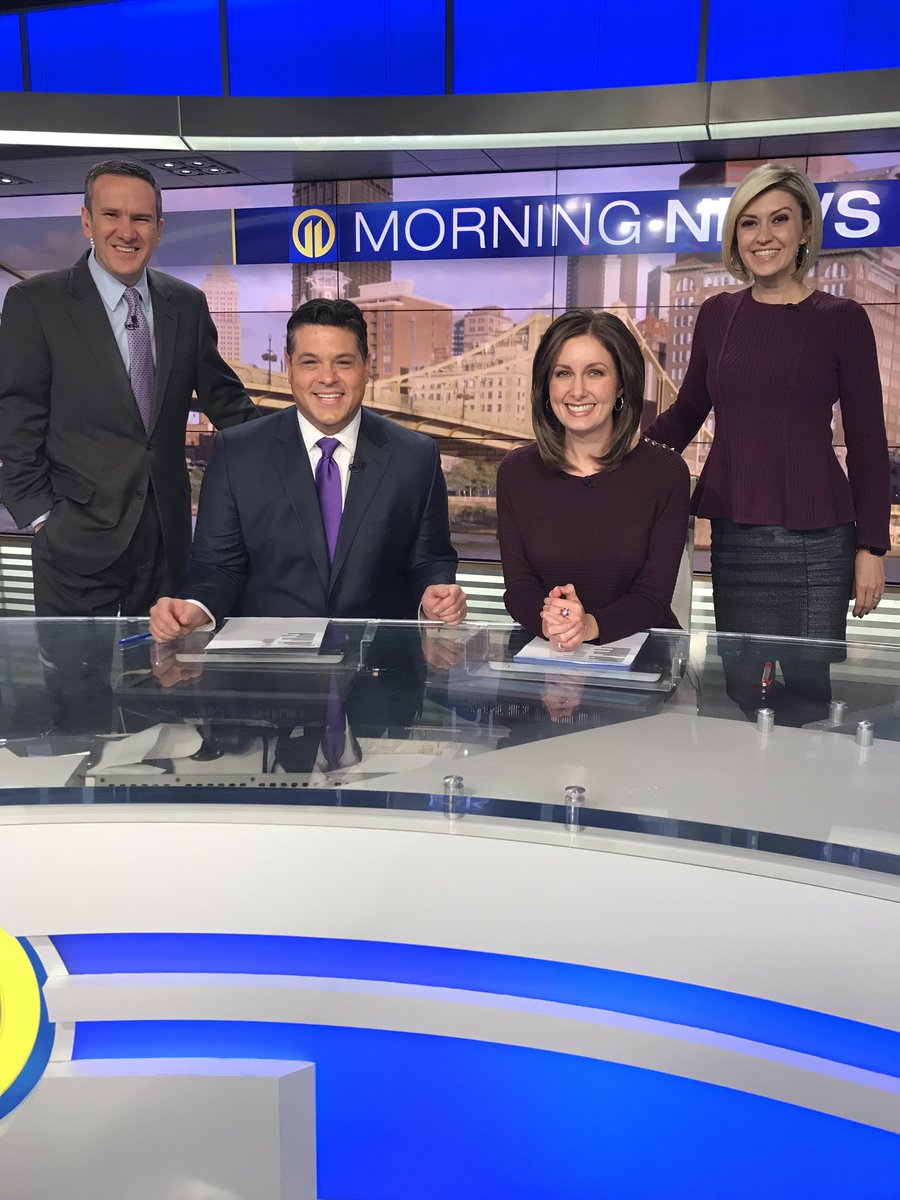 Sporting our purple for World Pancreatic Cancer Day. 💜💜💜<a href="/worldpancreatic/">#WPCD</a>  <a href="/Woiner/">Woiner Foundation</a> #wpxi <a href="/WPXIScott/">Scott Harbaugh</a> @WPXIJoe <a href="/WPXITraffic/">WPXI Traffic</a>