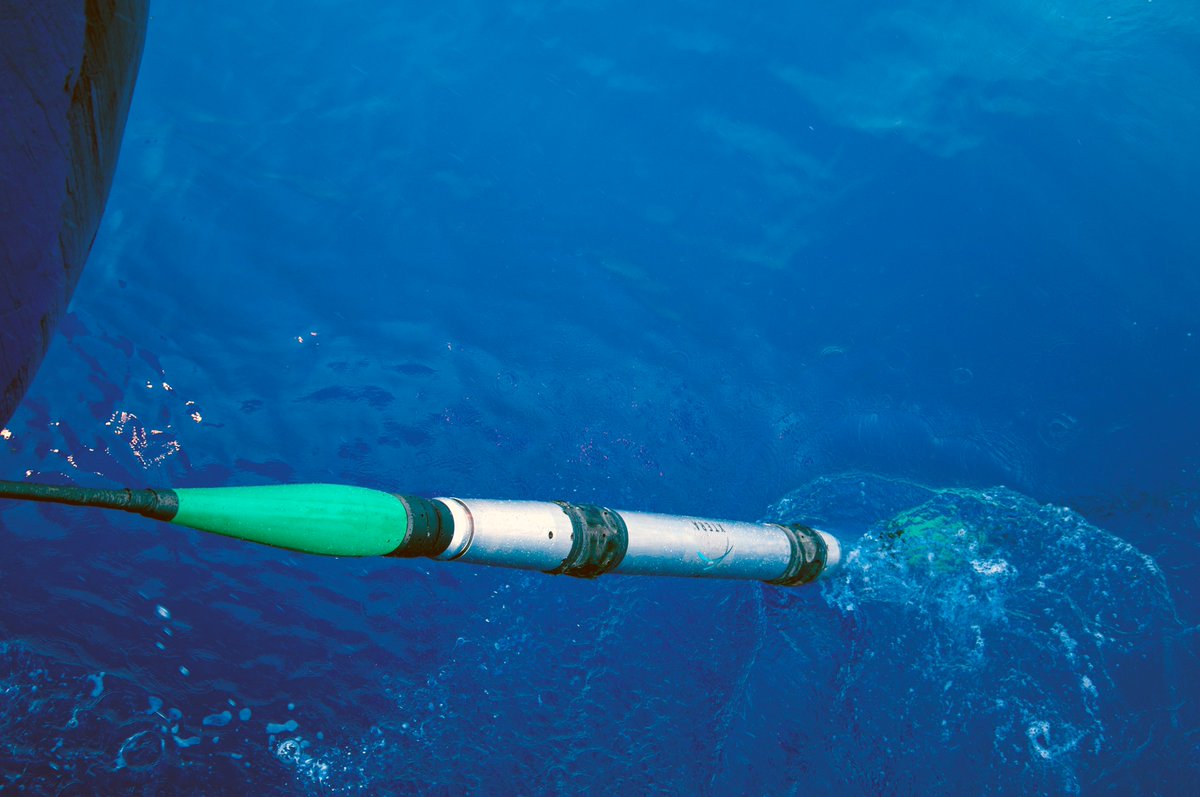 xtera's tweet photo. @xtera Completes the Final Splice on DISA’s Guantanamo – Puerto Rico Submarine Cable System
https://t.co/CflRHkT3yO https://t.co/uG0BqO77GJ