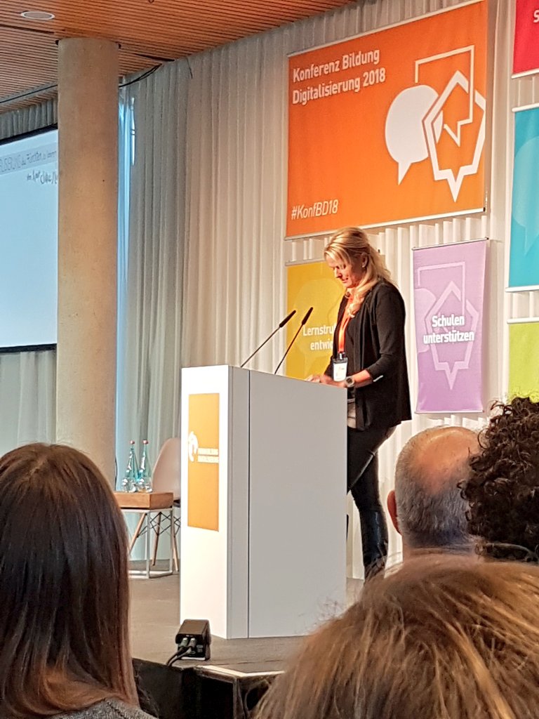 Forum Bildung Digitalisierung Ar Twitter Silke Muller Leiterin Der Waldschule Hatten Uber Die Digitale Transformation Ihrer Schule Konfbd18 Zeitgemassebildung Vorlaufiges Fazit Auch Als Vorreiter Lernt Eine Schule Nie Aus Https T Co G249bvc8qp