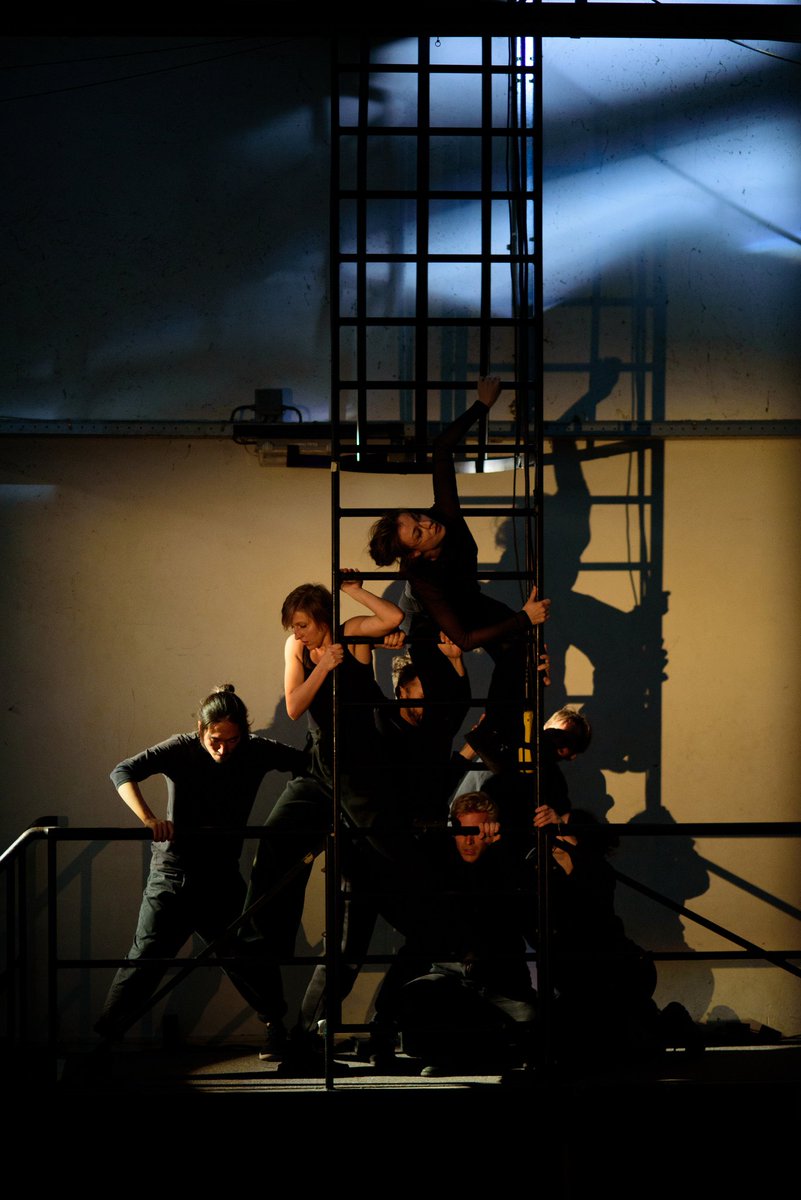 Vanaf vanavond zie je de woordenoverstijgende performance 'Church of Ignorance' van het Oostenrijkse gezelschap Liquid Loft in de prachtige Westerkerk. Haal je ticket op explore-the-north.nl! Foto's: Marc Henri Queré.