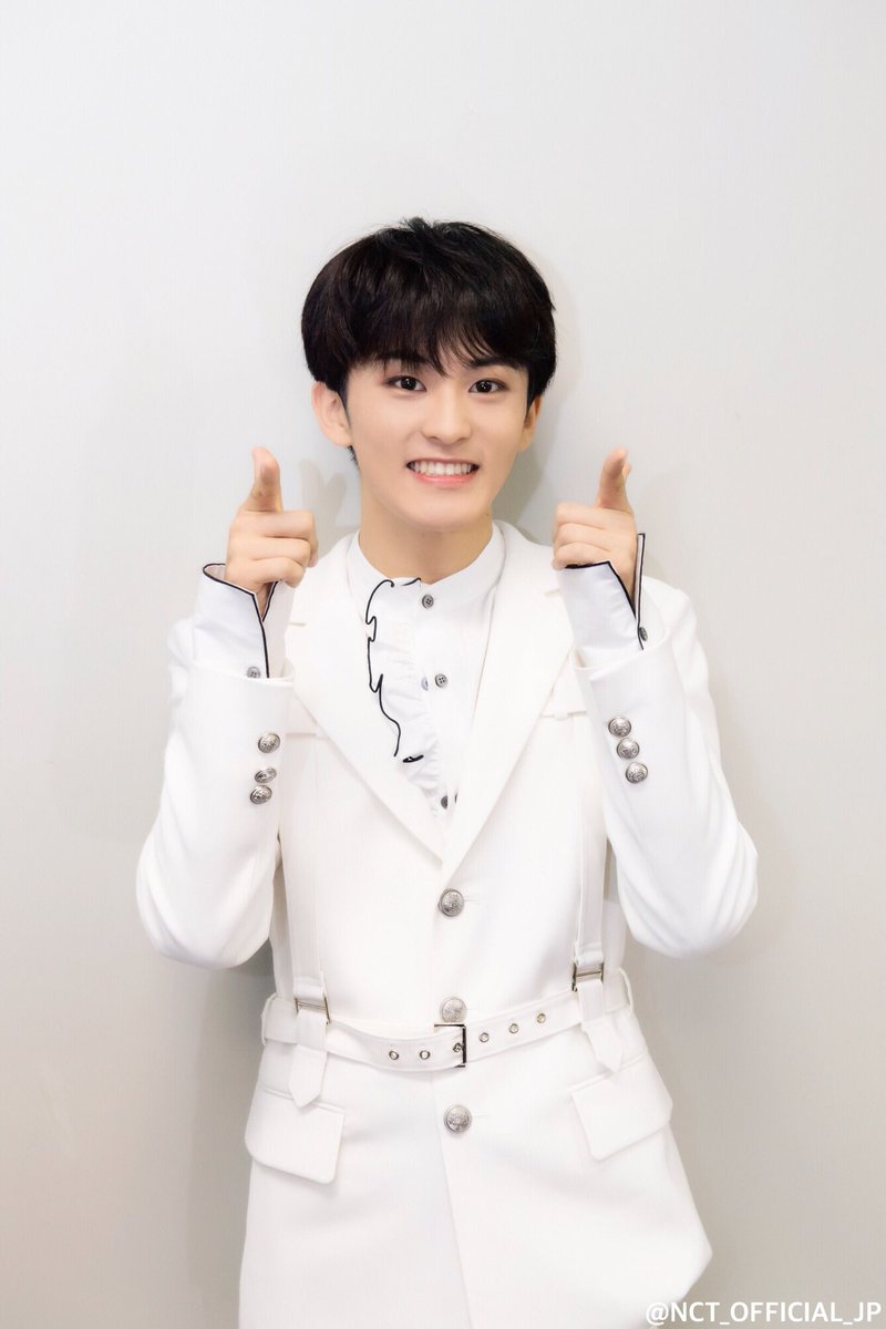 Nct Official Jp マーク Smile Shot Mark Nct Nct127