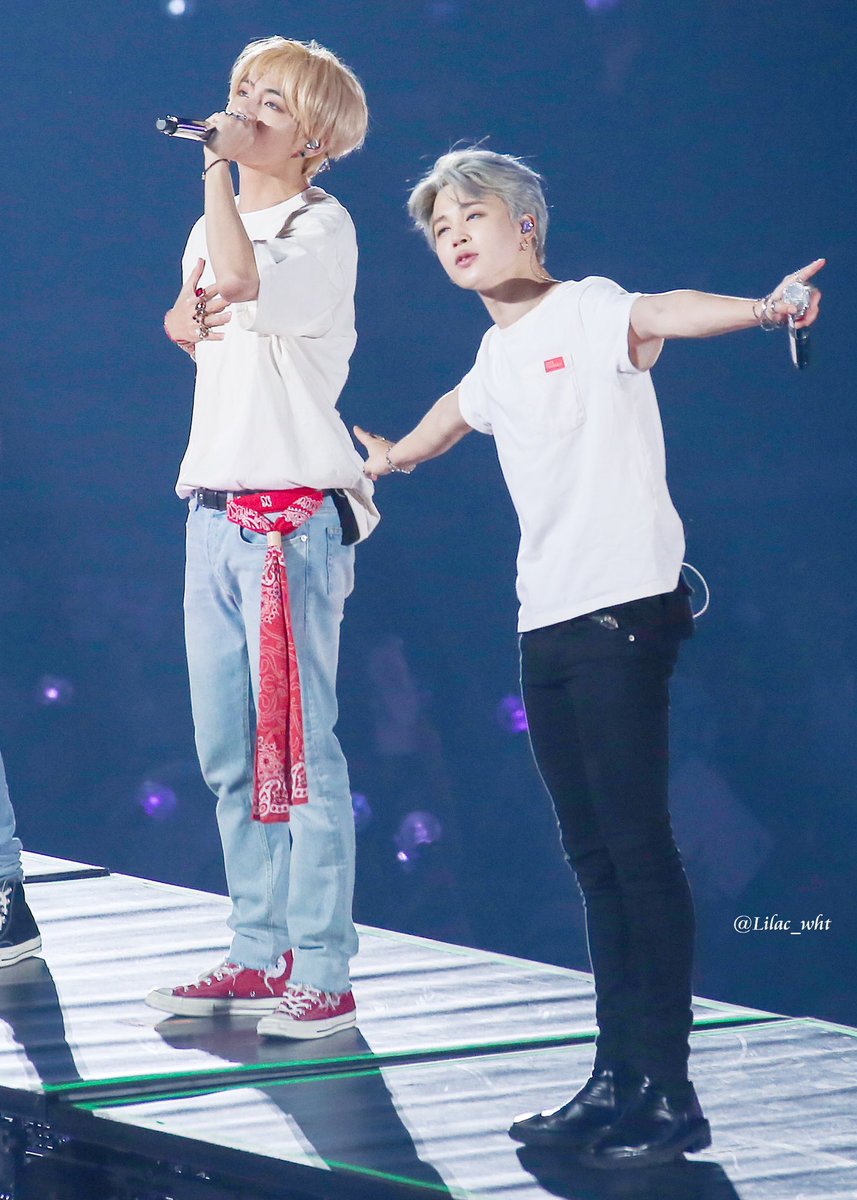 HQ] 181114 #BTS⁠ ⁠⁠ #V #JIMIN at WORLD TOUR 'LOVE YOURSELF' in
